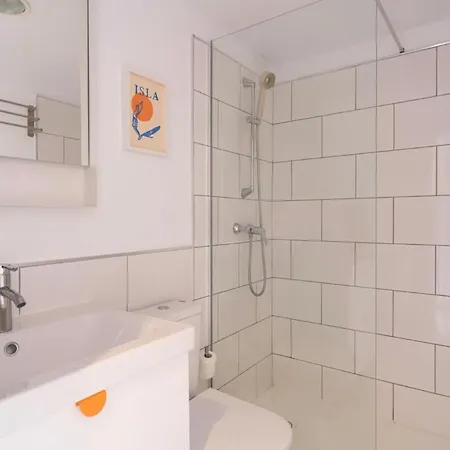 Sunny & Vibrant Apartamento