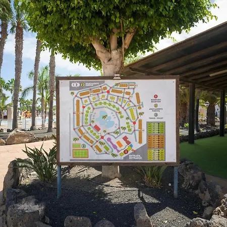 Sunny & Vibrant Apartment Corralejo